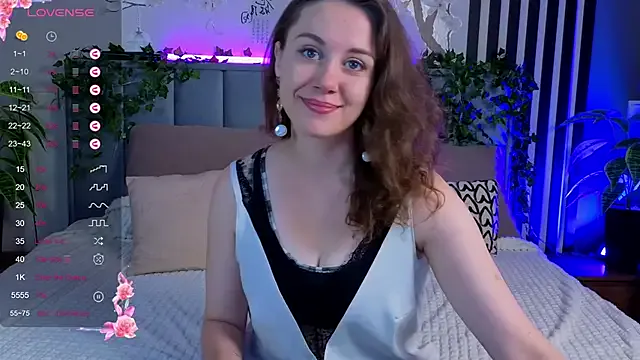 Bellydevilmilky – webcam model profile photo Image 4