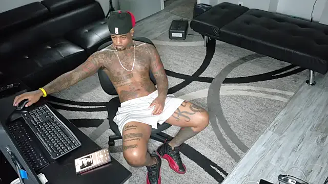 RosieCheeks_ – webcam model profile photo Image 2