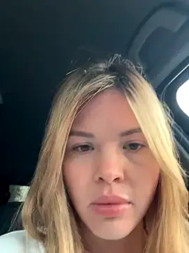 monika_reed1 – webcam model profile photo Image 12