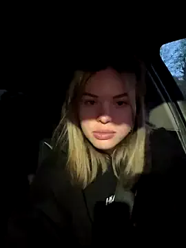 monika_reed1 – webcam model profile photo Image 14