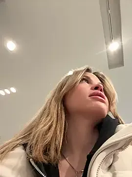 monika_reed1 – webcam model profile photo Image 16