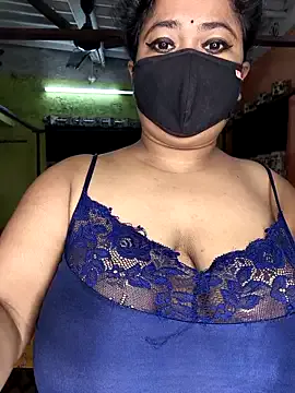 Lady_Liaa – webcam model profile photo Image 12
