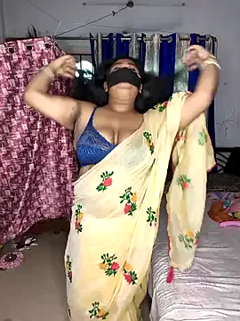 Lady_Liaa – webcam model profile photo Image 3