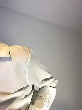 batmancatwoman17 – webcam model profile photo Image 10