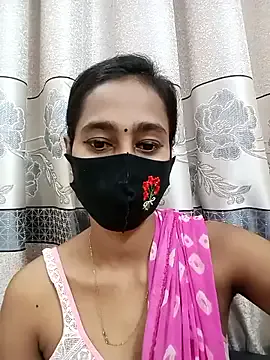 L_Sofia – webcam model profile photo Image 6