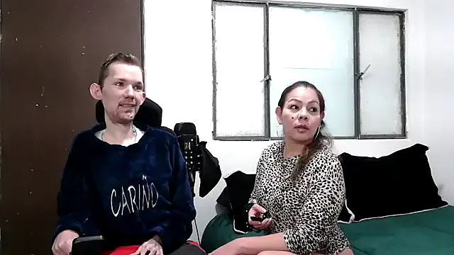 alana15 – webcam model profile photo Image 2