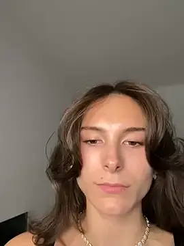 hotmilfbitch – webcam model profile photo Image 9