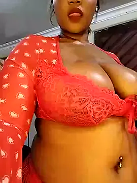 taitehambelton – webcam model profile photo Image 15