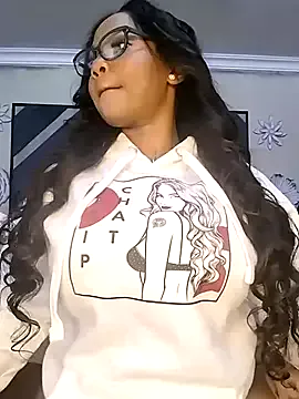 taitehambelton – webcam model profile photo Image 2