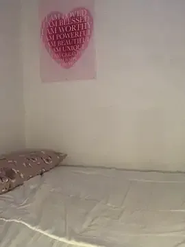 Lusty_Riddhi – webcam model profile photo Image 10