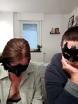 hotmilfbitch – webcam model profile photo Image 6