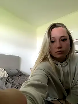 stelli_99 – webcam model profile photo