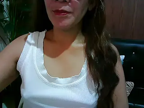 Priyajaanbaby – webcam model profile photo Image 2