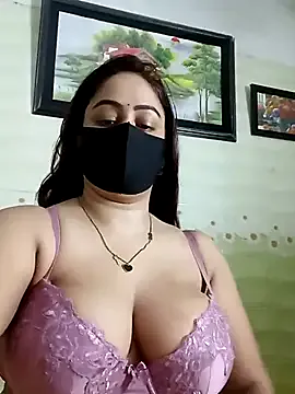 Sugarlina – webcam model profile photo Image 18