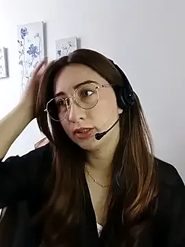 alana15 – webcam model profile photo Image 18