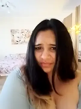 Sexy-Milla – webcam model profile photo Image 2