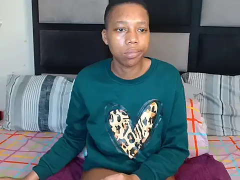 Blaackcat – webcam model profile photo Image 6