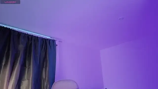 Almmaxxxx – webcam model profile photo Image 15