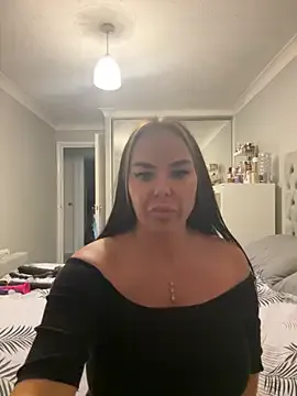 oh_nina – webcam model profile photo Image 16