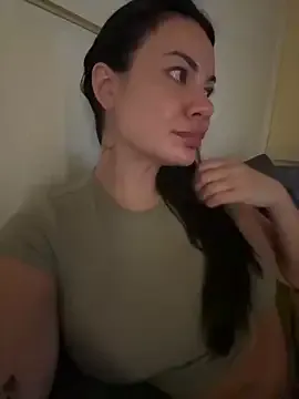 yourfreakygirl – webcam model profile photo Image 2