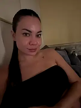 yourfreakygirl – webcam model profile photo Image 3