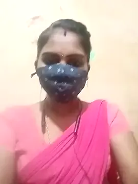 _Abril-Office1 – webcam model profile photo Image 12