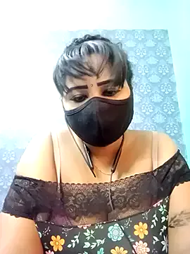 AKO_o0 – webcam model profile photo Image 4