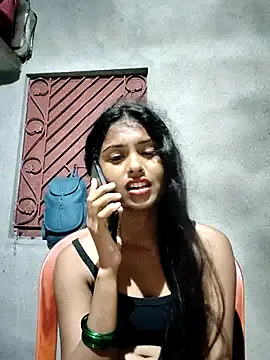 Sexysilva24 – webcam model profile photo Image 5
