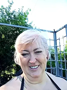 SteflerMonny_ – webcam model profile photo Image 10