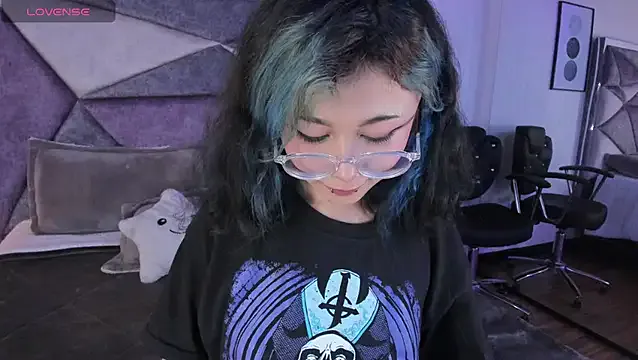 V-Hot-Sweti – webcam model profile photo Image 15