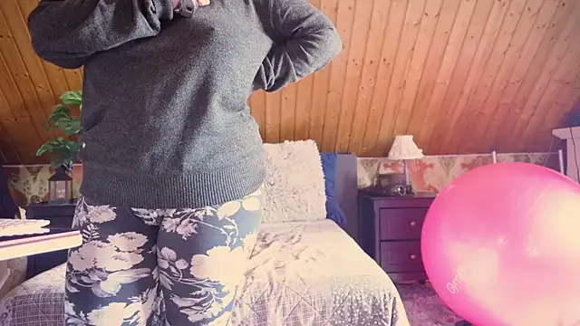 jacques_season – webcam model profile photo Image 15