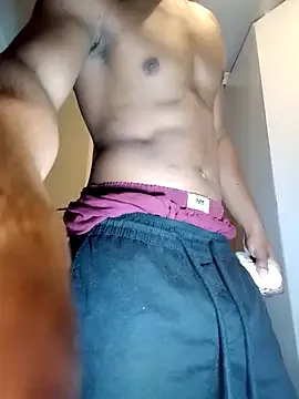 DestinyTurner – webcam model profile photo Image 7