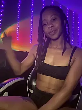 thebrattygoddess Image 13