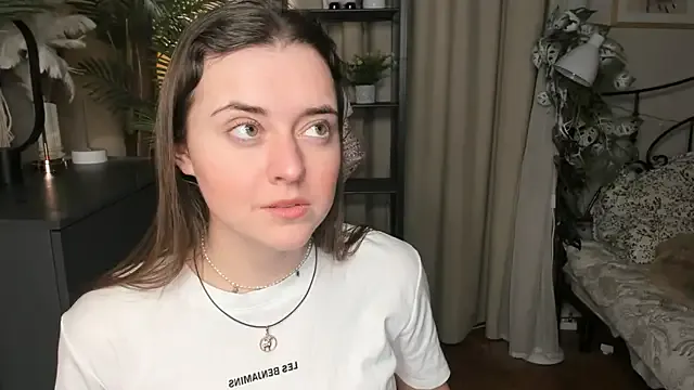 liaglamour – webcam model profile photo Image 16