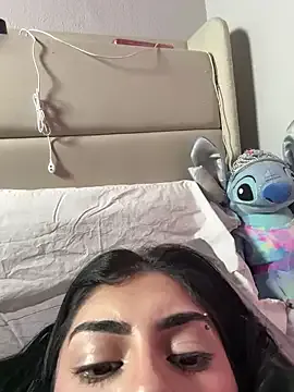 London-baibi – webcam model profile photo Image 14