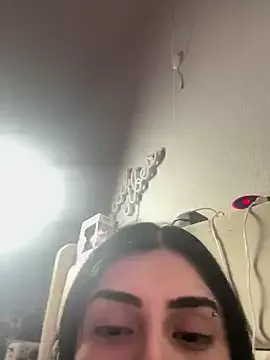 London-baibi – webcam model profile photo Image 15