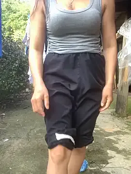 Aurora_-77 – webcam model profile photo Image 16