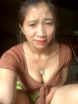 Aurora_-77 – webcam model profile photo Image 19