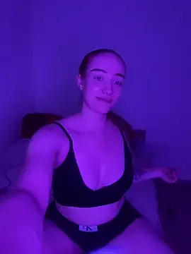 Tijara-im-Pyjama Image 7