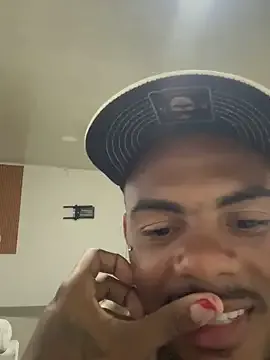 LissieVibes – webcam model profile photo Image 18