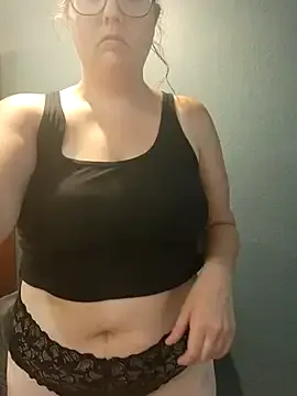 monika_reed1 – webcam model profile photo Image 18