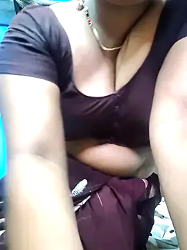 curvyflawless – webcam model profile photo Image 13