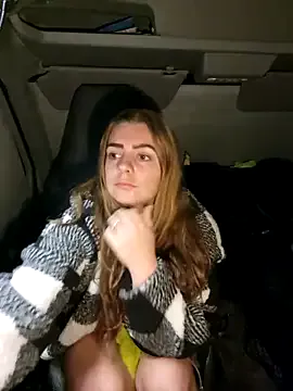 Guadalupe_Lopez – webcam model profile photo Image 2