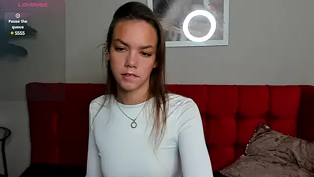 kimi_ivy – webcam model profile photo Image 3