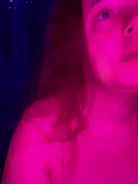 Shani_Izu – webcam model profile photo Image 11