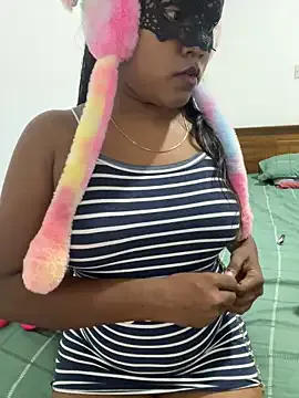 hornyshow_tv – webcam model profile photo Image 7