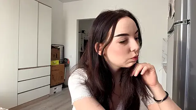 Ella_lee15 – webcam model profile photo Image 9