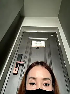 winter11 – webcam model profile photo Image 9