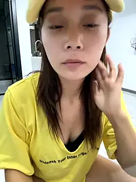 Lovelyy-couple – webcam model profile photo Image 7