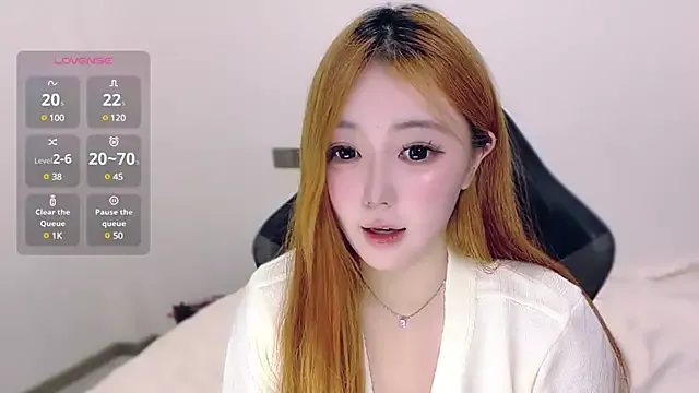 ava_delightt – webcam model profile photo Image 3